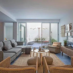 Piso Azul Premium In Bairro Alto By Lovelystay Lissabon